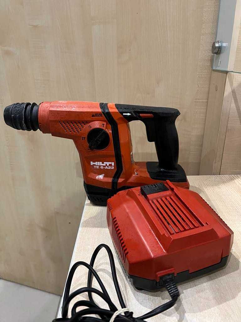 Młotowiertarka Hilti te 6-a22 SDS + bat 4Ah + ładowarka/Komis Krzysiek