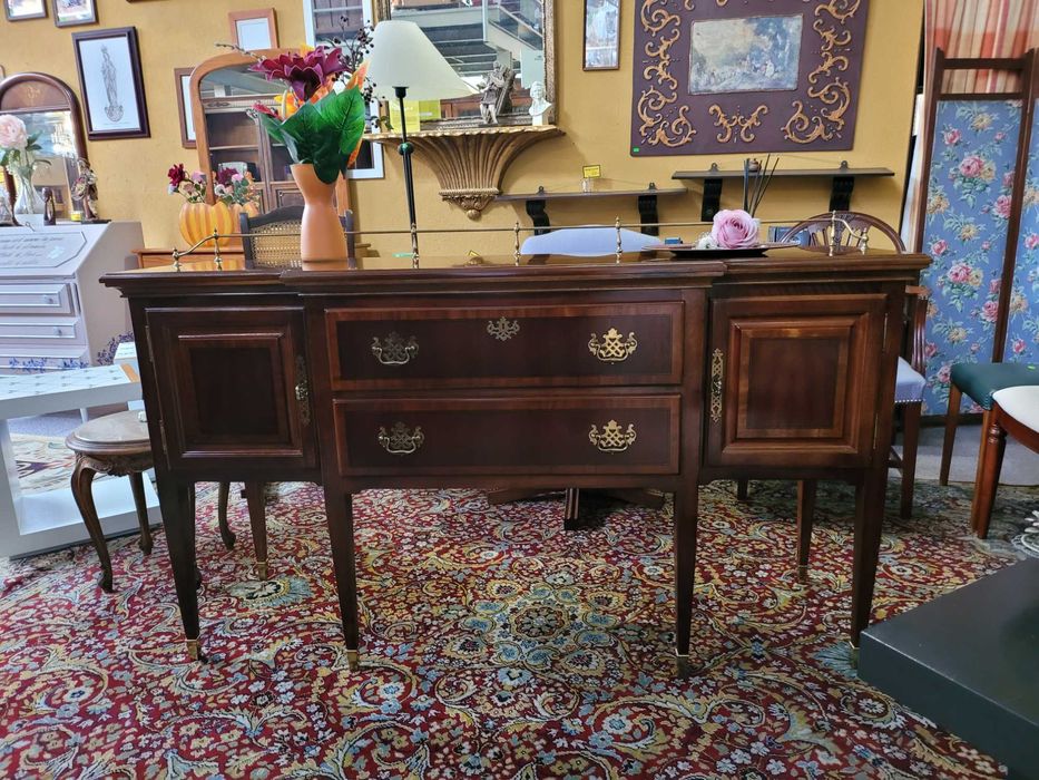 Aparador antigo - óptimo estado e qualidade