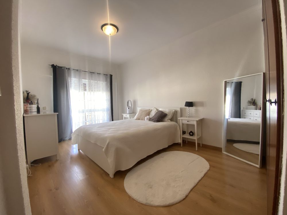 Arrendamento de quarto com varanda