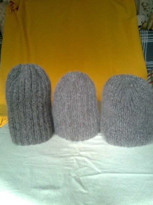 Czapka damska robiona na drutach-moher