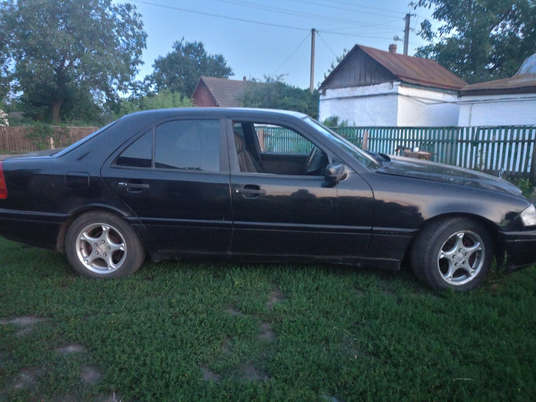 Мерседес w202 2.5диз