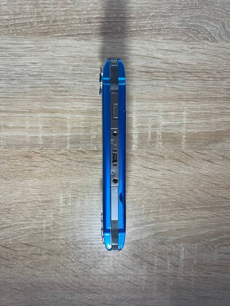 Продам PSP 3004 Blue в хорошому стані