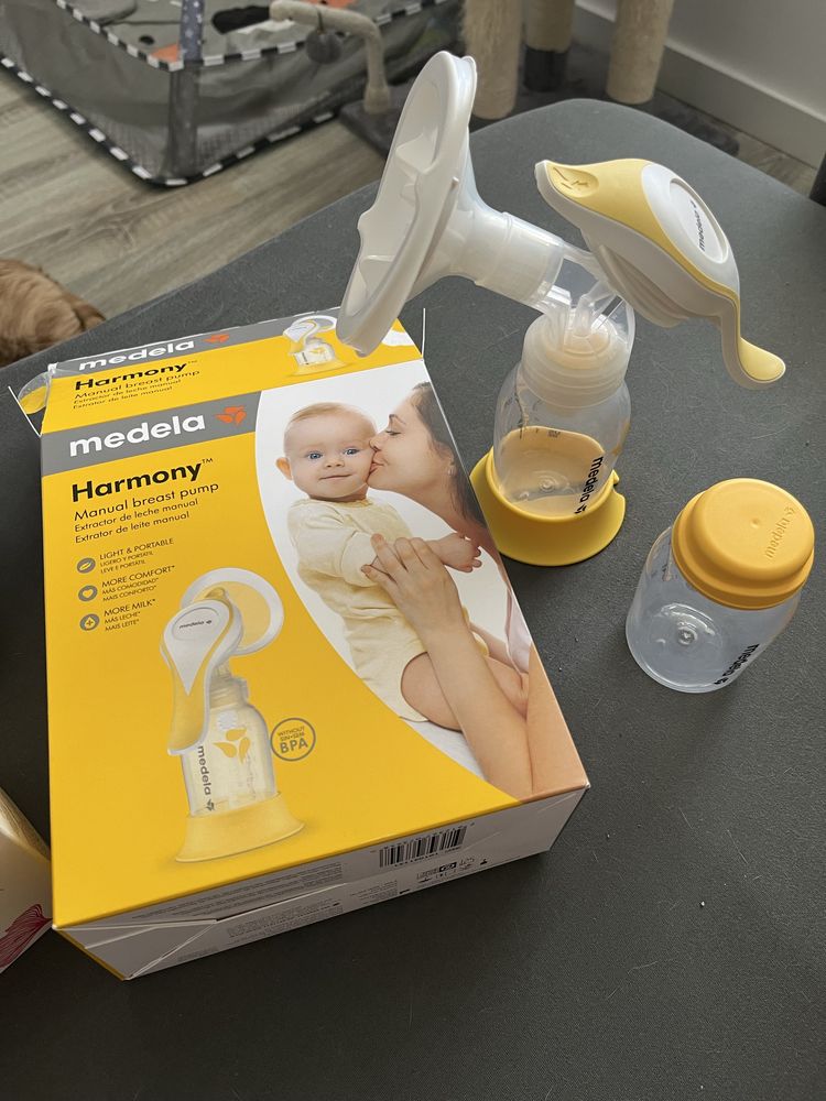 Bomba manual de leite materno