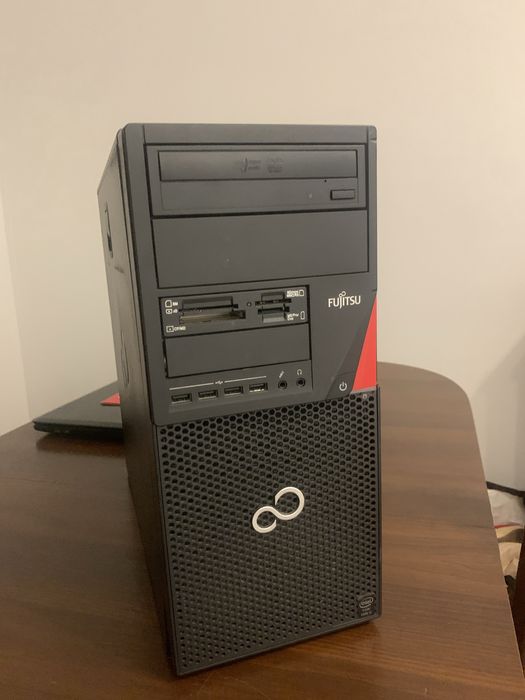 Komputer fujitsu