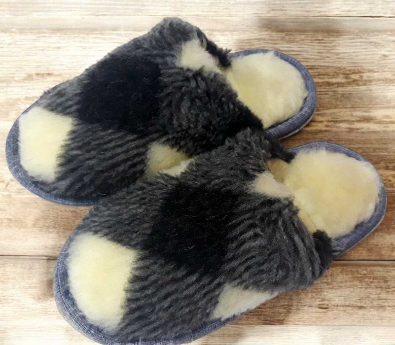 Тапочки з овчини 36-46 / Гурт і розд домашнє взуття тапки,  всувки