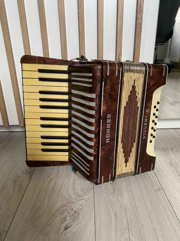 Akordeon Hohner student 2