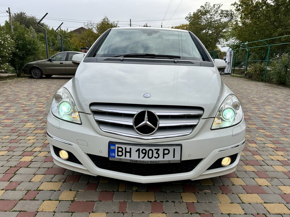 Mercedes Benz B Class