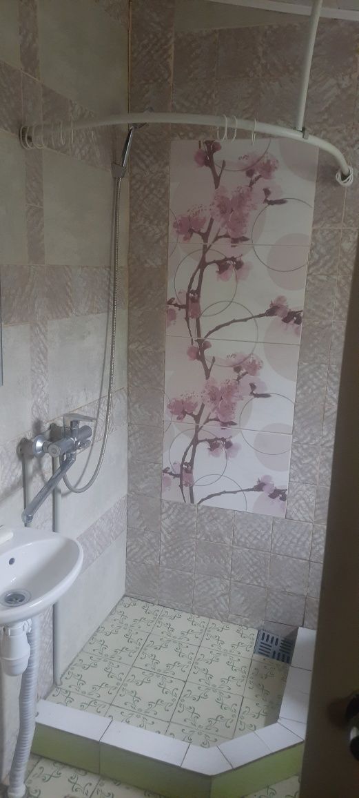 Продаж будинку в центрі