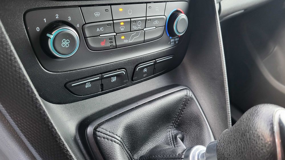 Авто Ford Transit Connect 2019 1.5d LWB