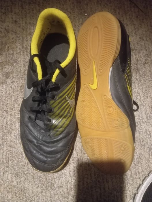 Продаються Футбольні спортзалкі