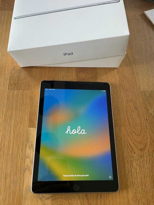 Ipad 6 wifi + celluar 128gb A1954 space gray