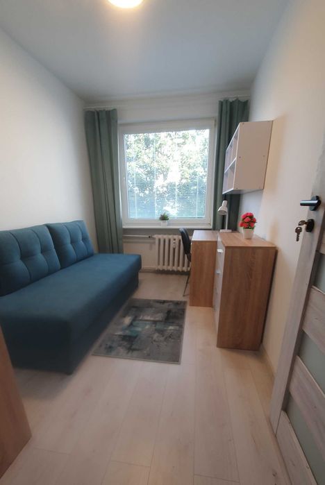 Do wynajęcia wygodny, komfortowy pokój dla studentki.