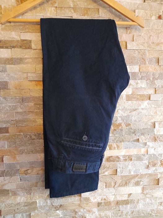 Męskie spodnie granatowe Stanley casual 31 M
Granatowe