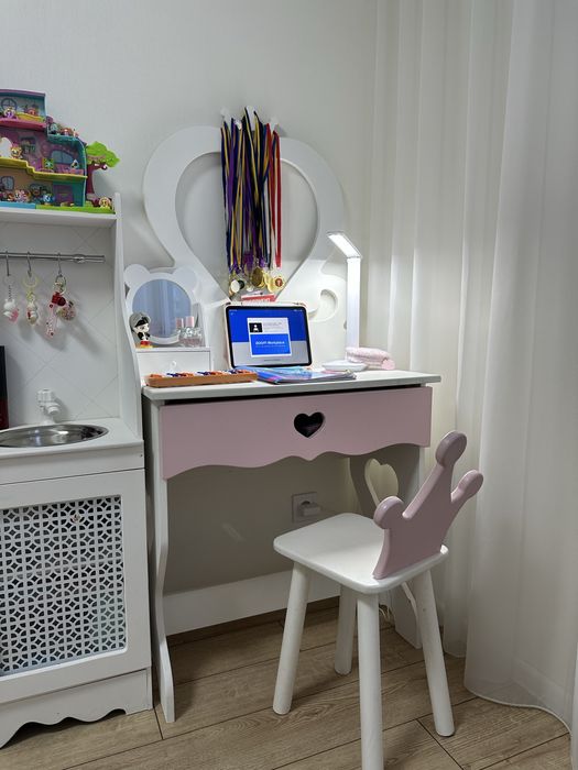 Меблі дитячі для дитячої кімнати