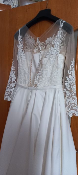 Весільна сукня нова 48-50 розмір