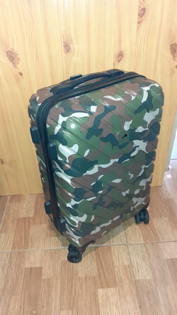 Trolley mala de viagem camouflado