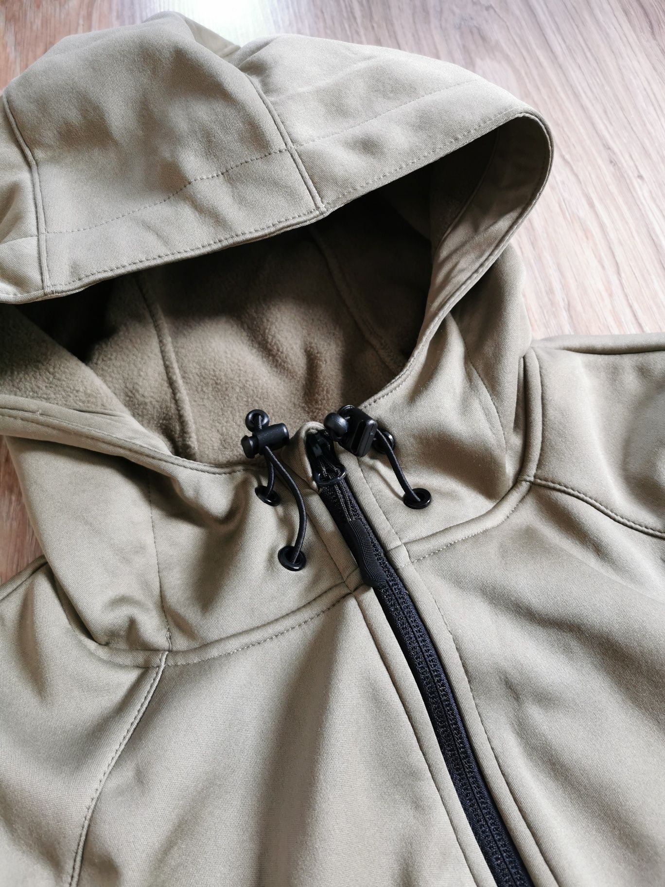 Nowa damska kurtka typu softshell r. 36/38 z metką