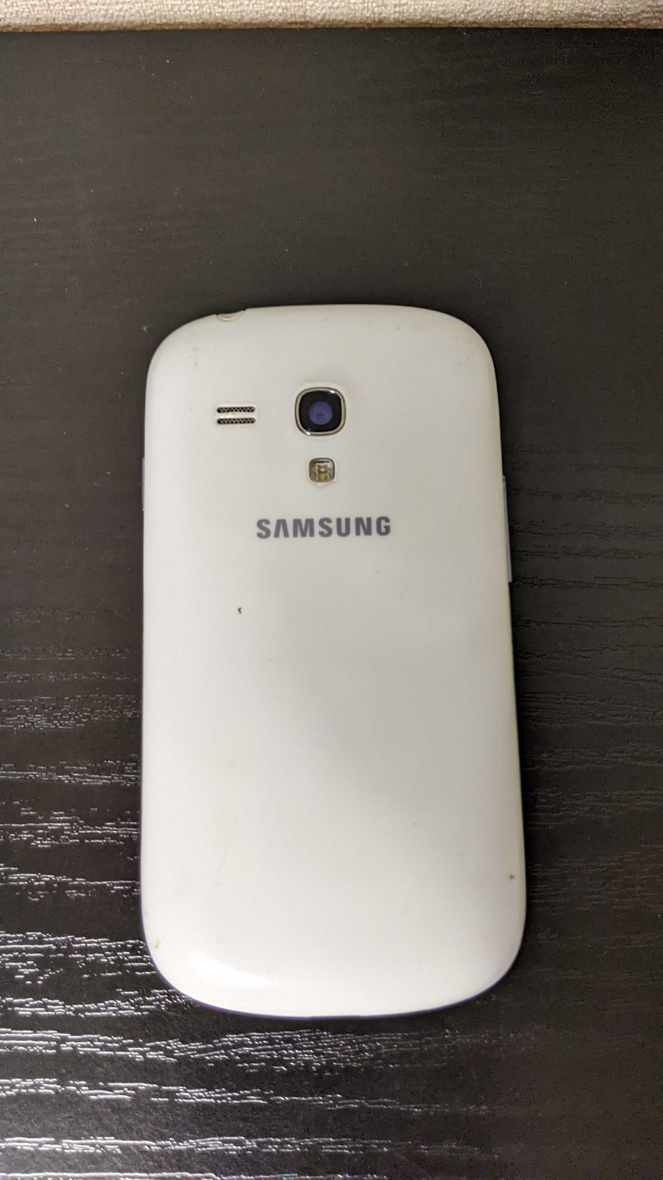 Смартфон Samsung Ace 2 S3 mini