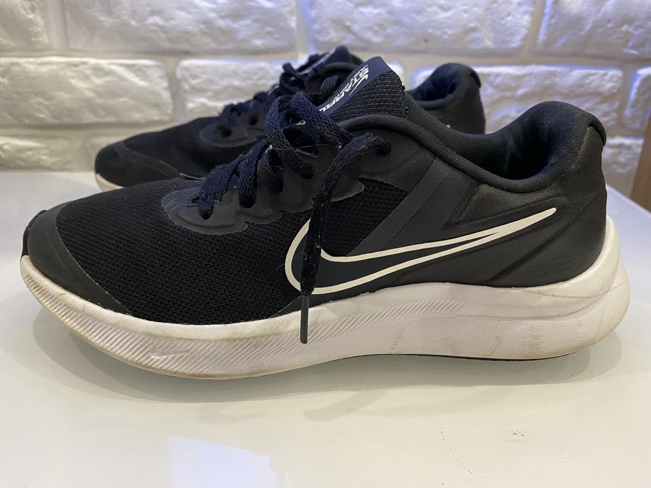 Buty NIKE STAR RUNNER  r.37,5  (23,5 cm)