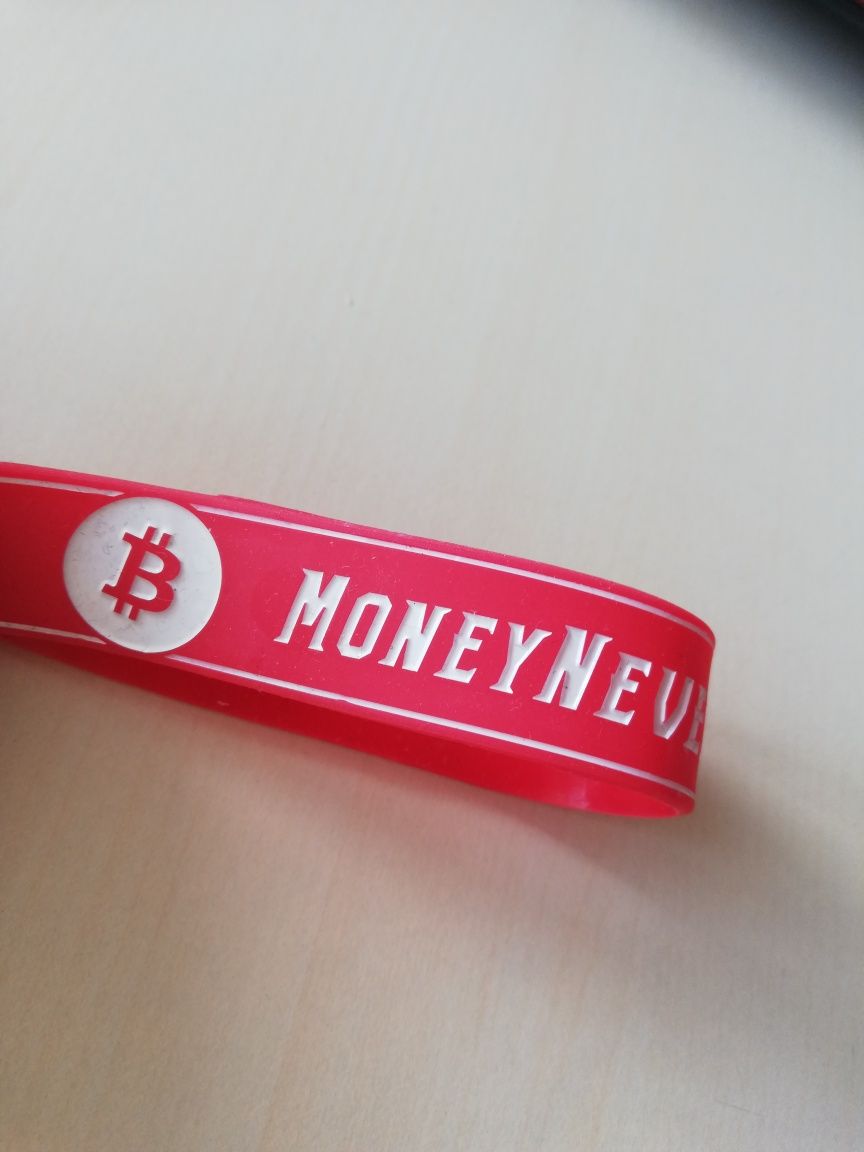 Bransoletka silikonowa Logo Bitcoin czerwona money NOWA duża ilość