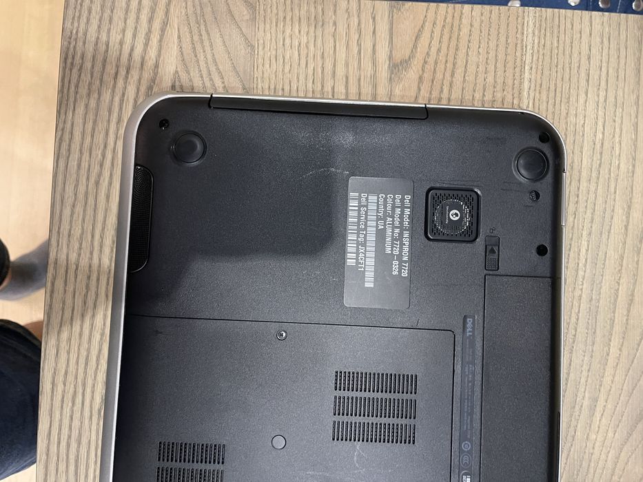 Ноутбук Dell Inspiron 7720, model 7720-0326, UA