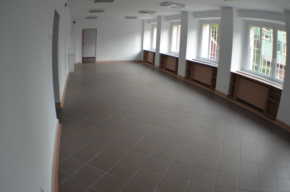 Do wynajęcia lokal biurowo-usługowy 65m2 Parter Centrum Bytomia