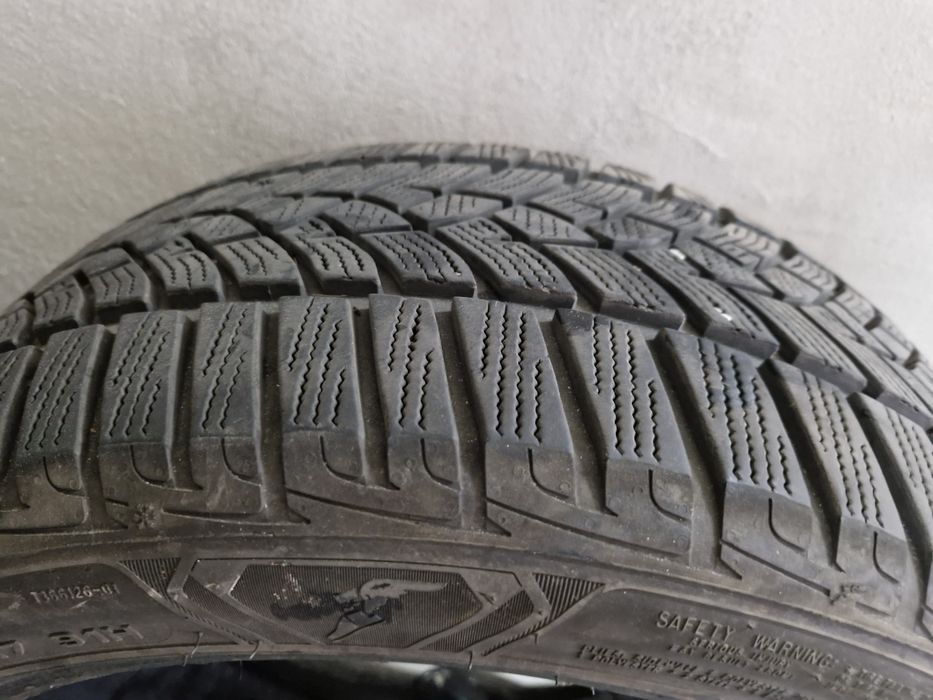 Goodyear 17 cali opona zimowa