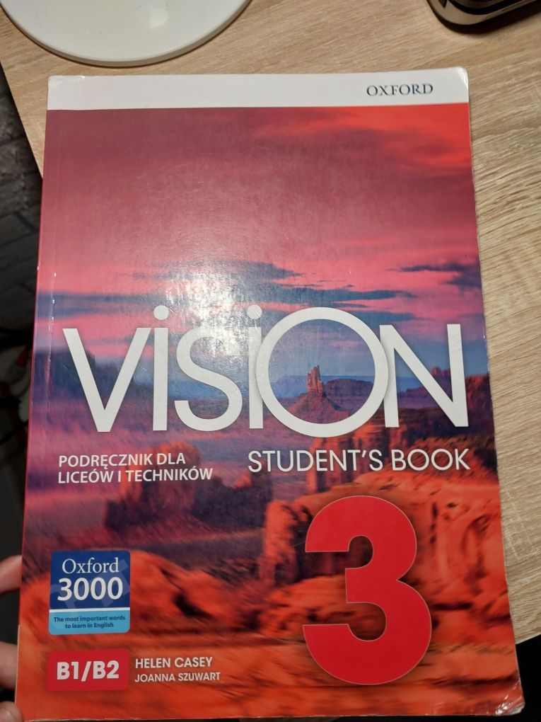Sprzedam podręcznik + ćwiczenia do angielskiego  vision 3