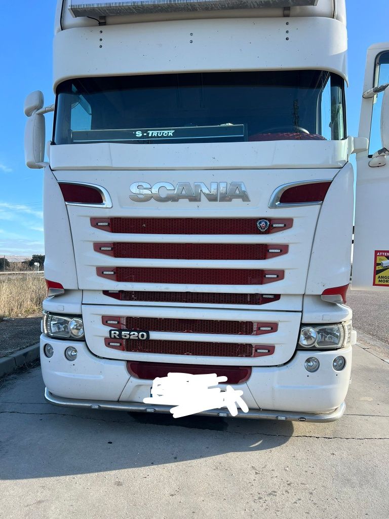 Tapa escovas Scania r8