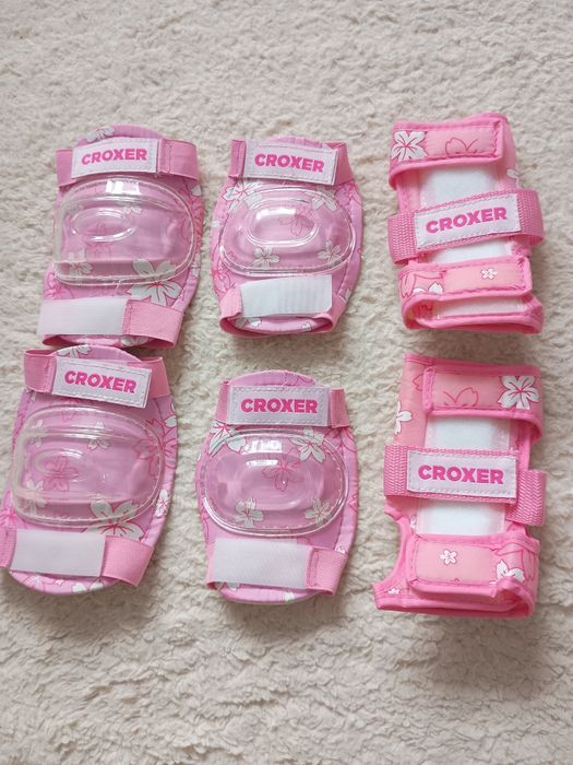 Sprzedam kask rozmiar M  od  55 do 58 i ochraniacze firmy CXR  CROXER