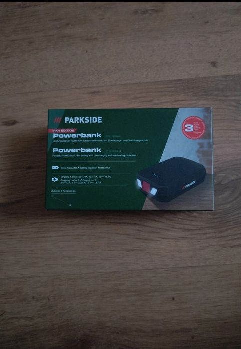 Nowy Powerbank 10,000 mAH parkside  z funkcją latarki