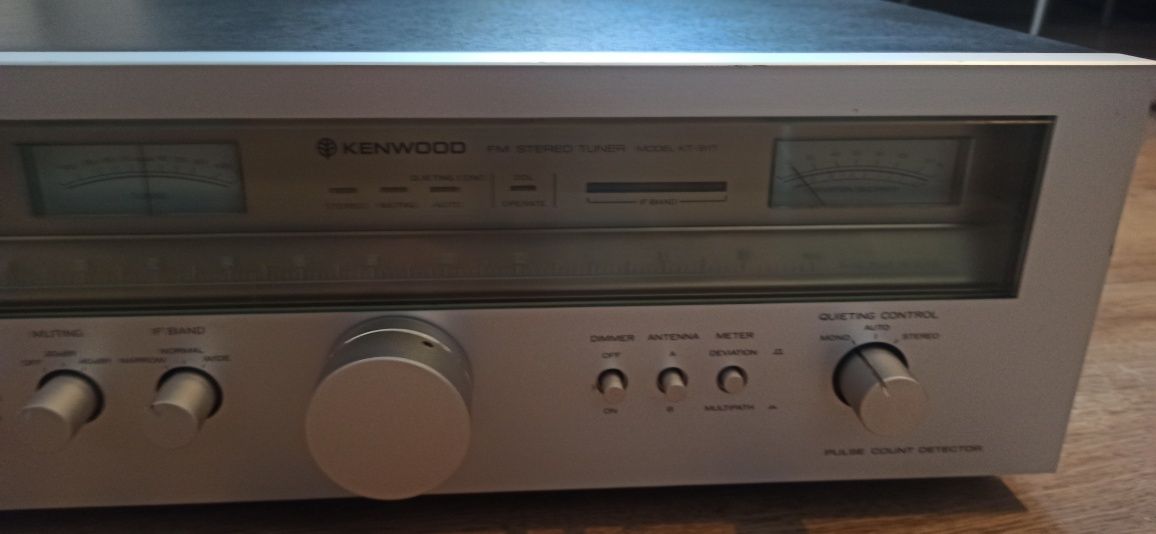 Kenwood KT-917 FM Stereo tuner