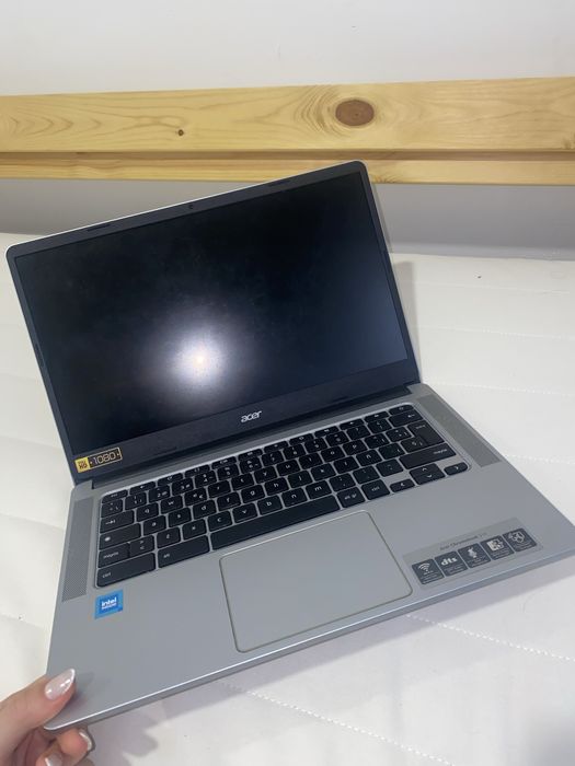 Chromebook ACER - uso de 1 ano