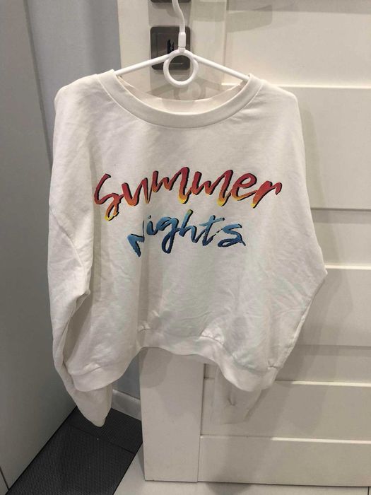bluza z napisem M