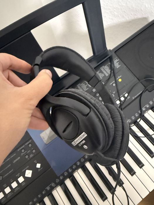 Синтезатор Yamaha psr e 333