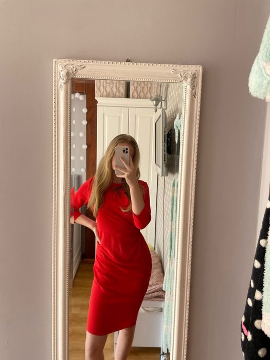 Piekna  czerwona sukienka!