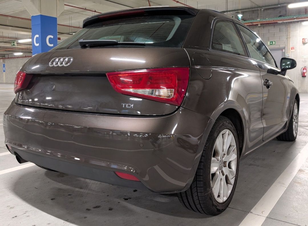 Audi A1 1.6 TDI 105 (RESERVADO)