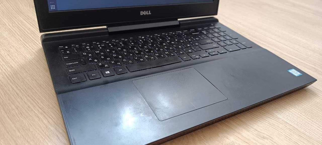 Ноутбук Dell Inspiron 15.6 intel i7-7700HQ 2.8Ghz RAM16Gb Gtx1050 TI