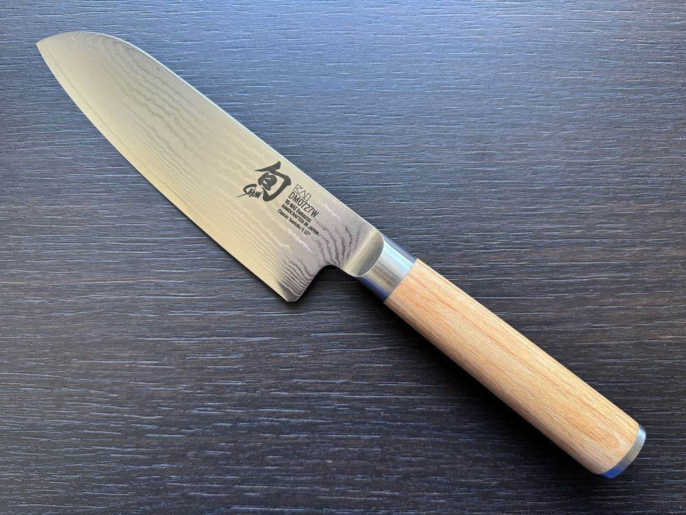 Японський професійний кухонний ніж сантоку Shun Classic Blonde Santoku