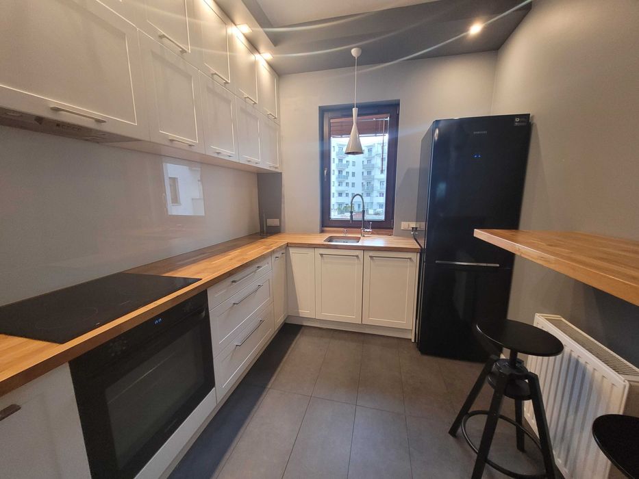 Żoliborz ul. Krasińskiego 2 pokoje, oddzielna kuchnia, garaż podziemny