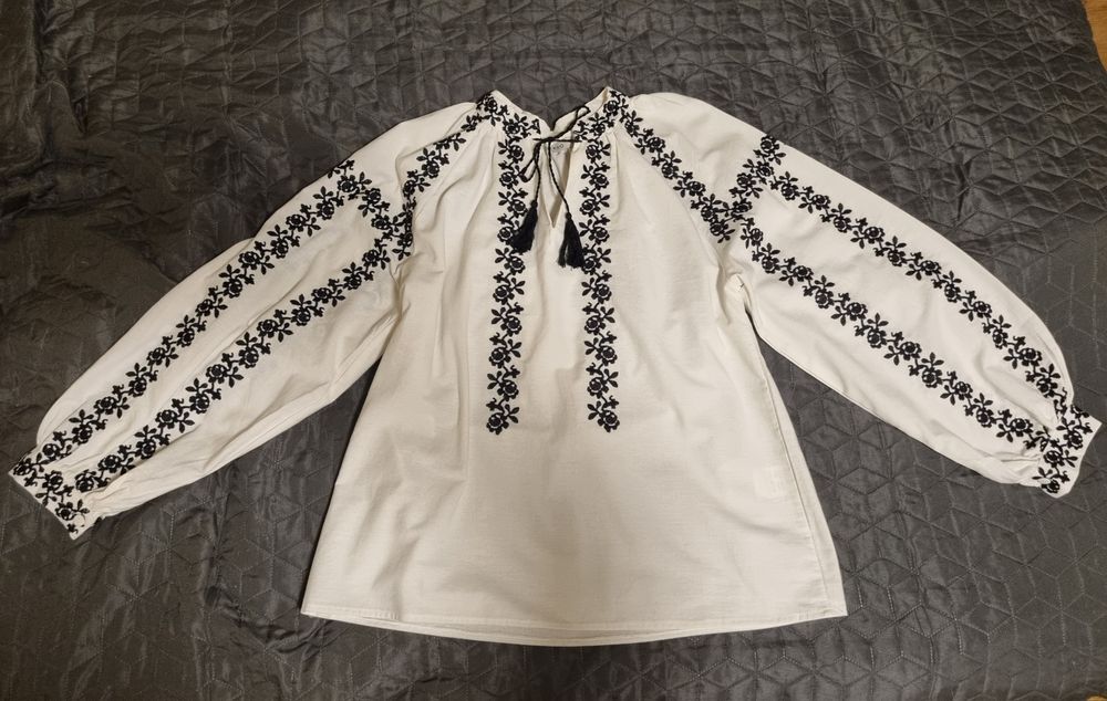 Стильна вишиванка