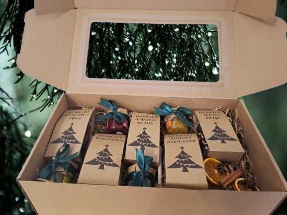 Mega duży zestaw prezentowy 5 herbat, 3x konfitura, miód, czerpak