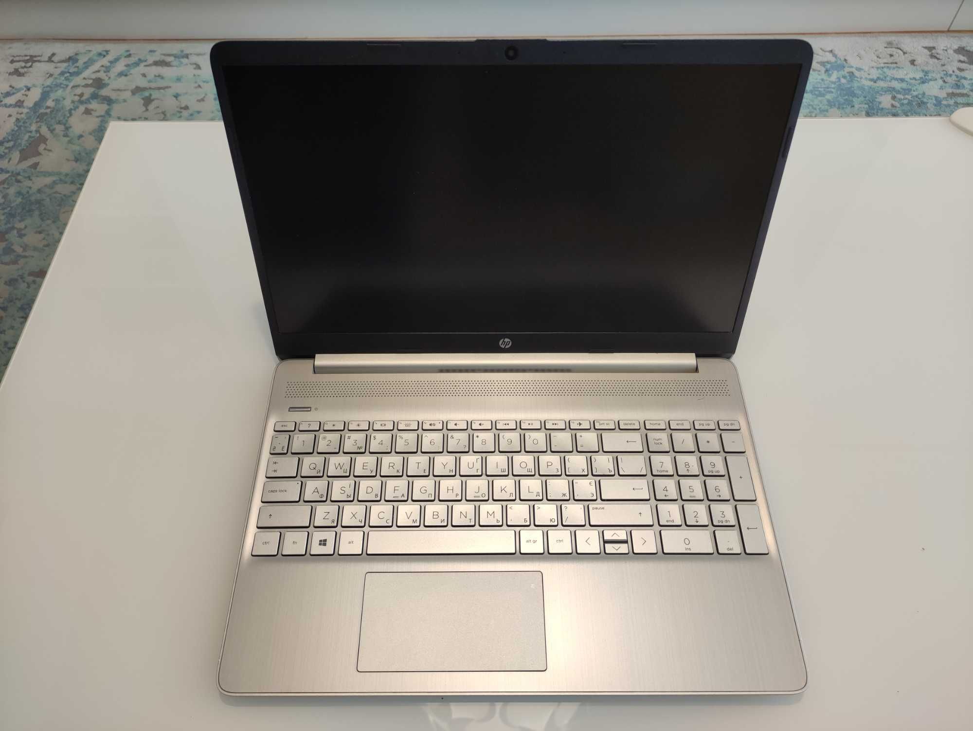 Ноутбук HP Notebook 15s-eq0005ua (9RJ81EA) Transparent Silver