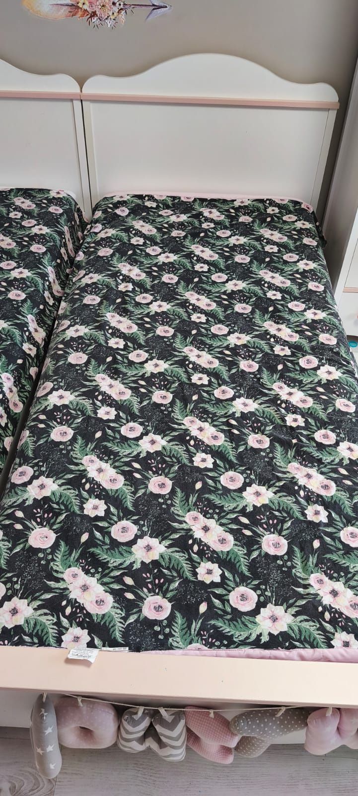Łóżko Mia z materacami 2 szt plus szuflada gratis