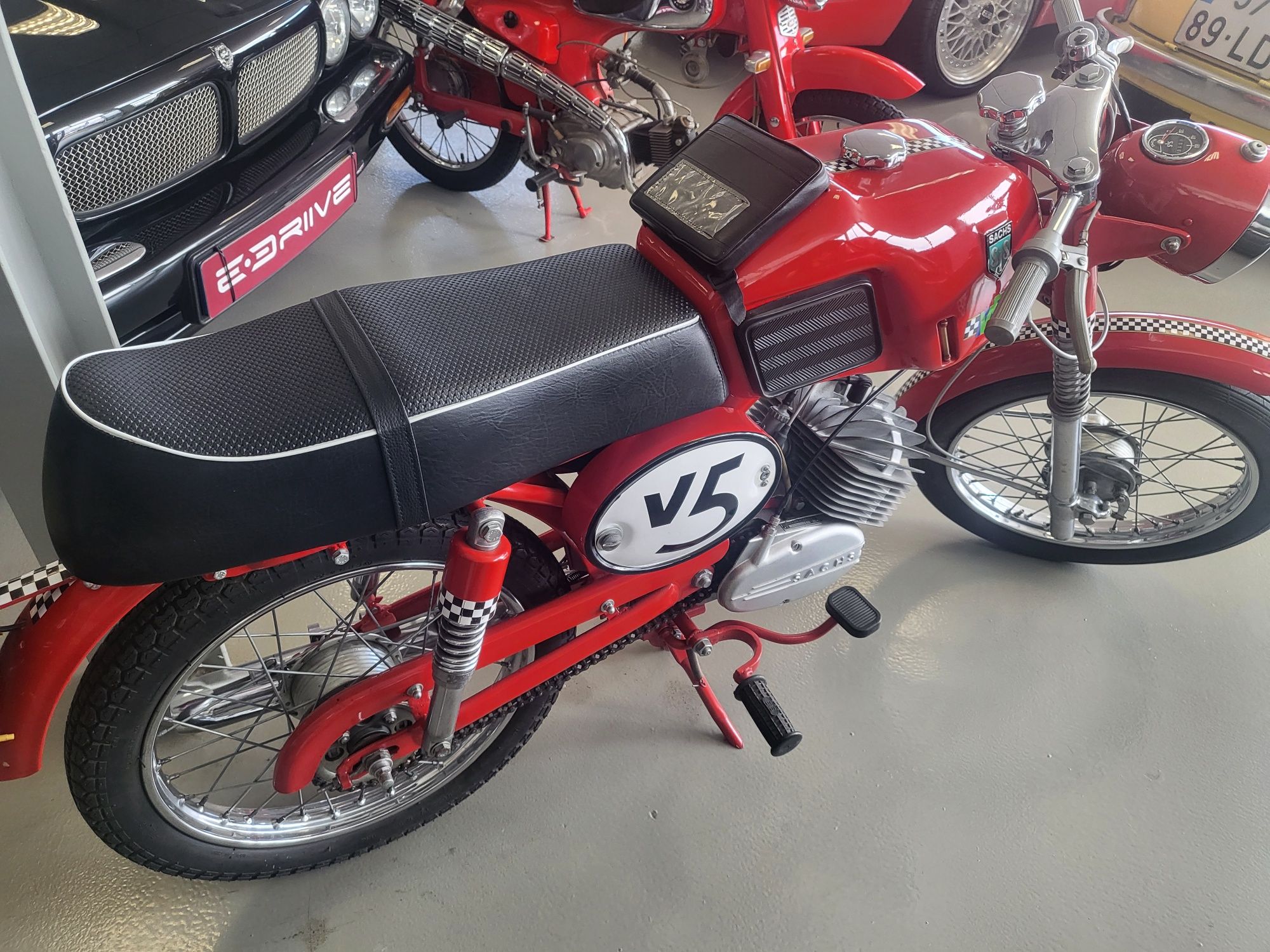 V5 SACHS Sport/ULTRA ,motorisada de colecção muito  rara em optimo est