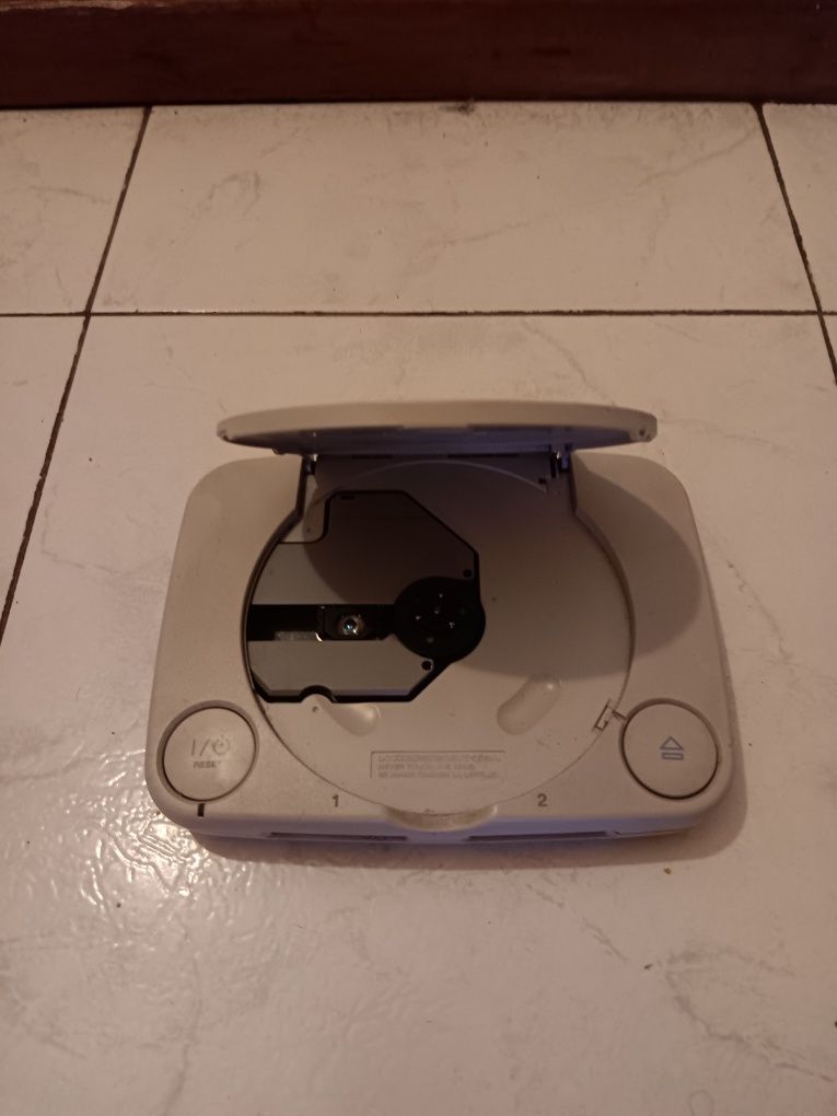 Playstation One - usada