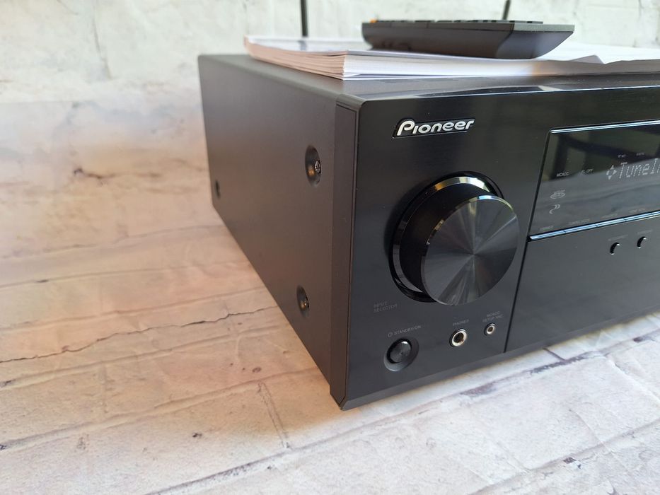 Amplituner 5.2 Pioneer VSX-831  130W 4k HDCP2.2  Hi-Res wifi Bluetooth