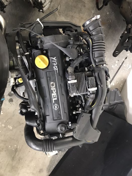 Motor opel y17dt