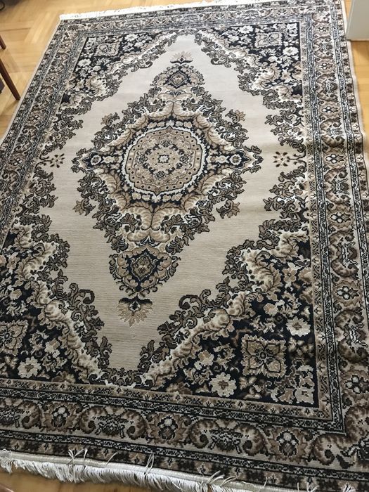 Килими квадратні великі