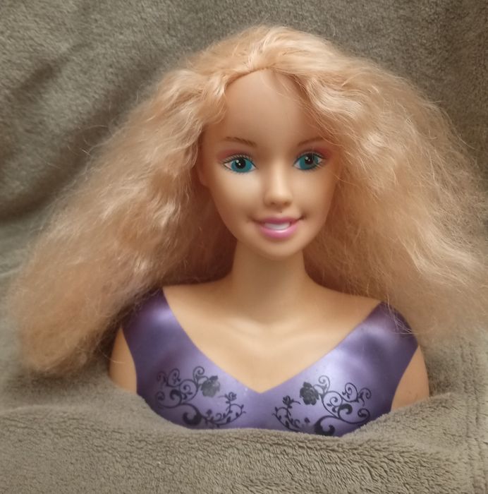 Манекен голова Барби для причесок